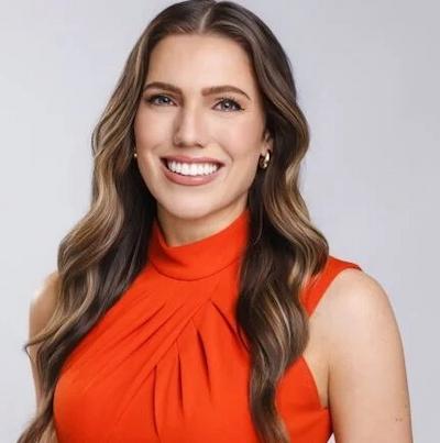 Photo of Lauren Walsh